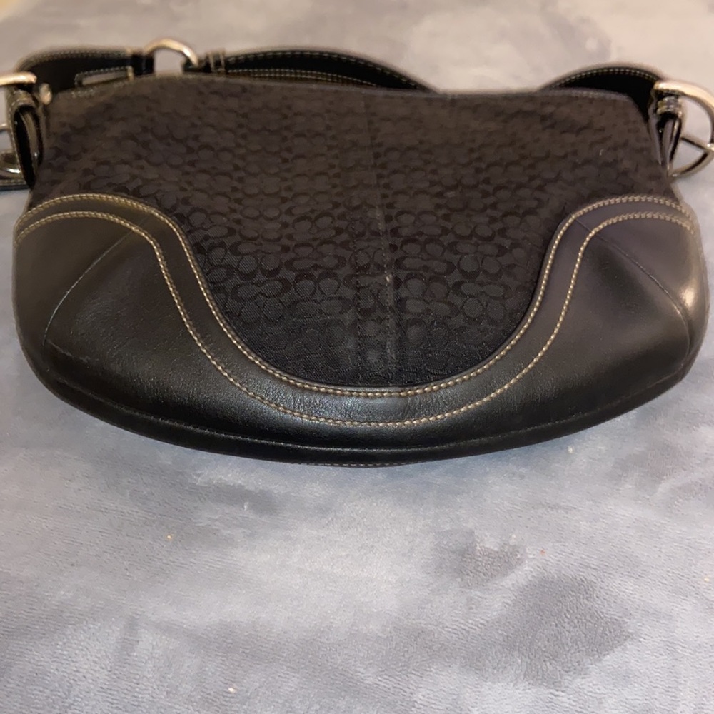 Coach purse - Picture 5 of 12